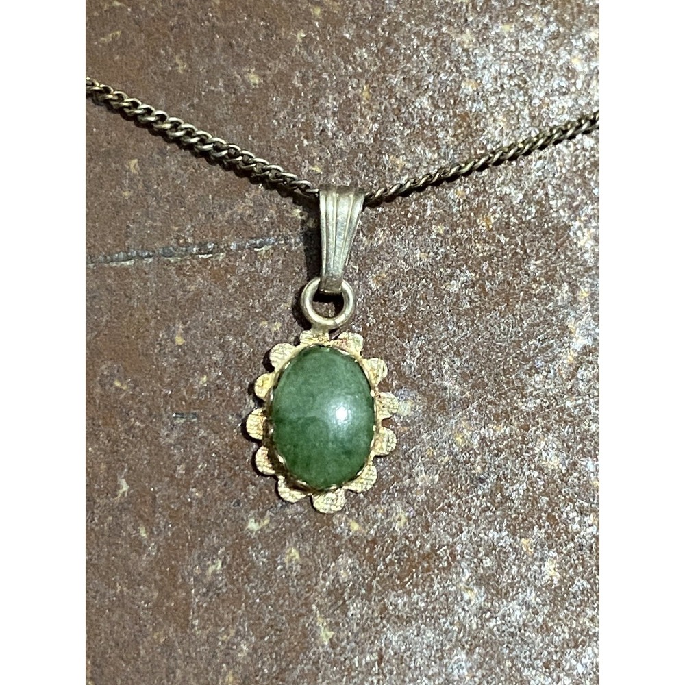 VTG 12k Gold Necklace 18" Long Chain ACO With Jade Stone